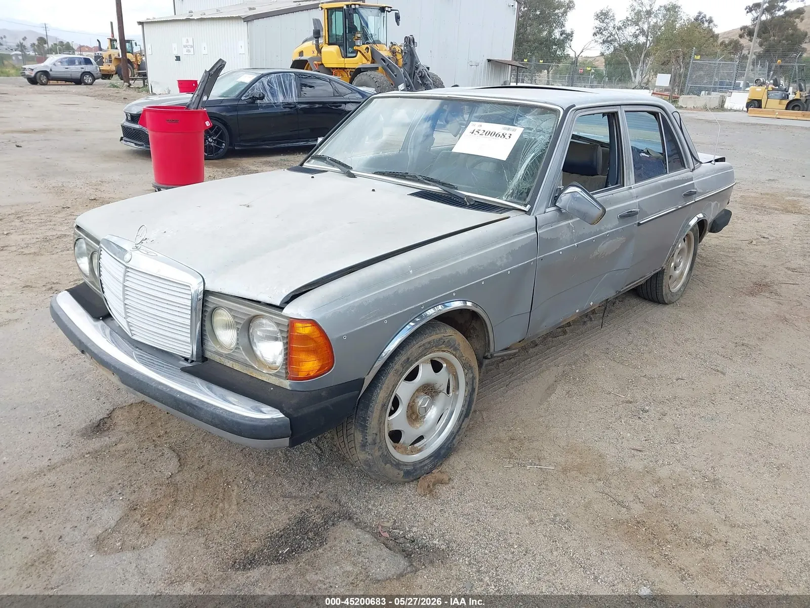 1983 Mercedes-Benz 300 Series 300D-T