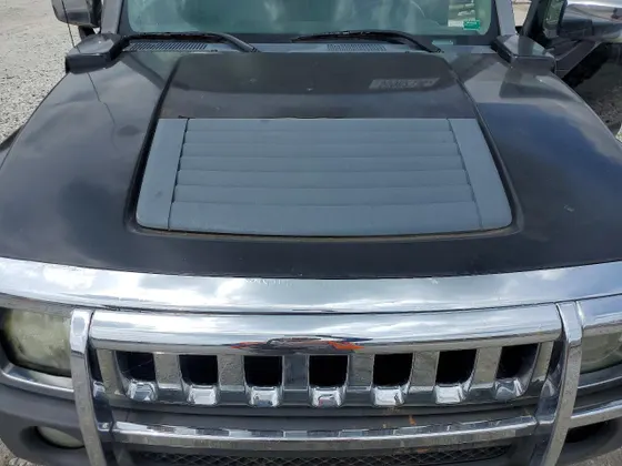 2010 HUMMER H3 SUV Luxury