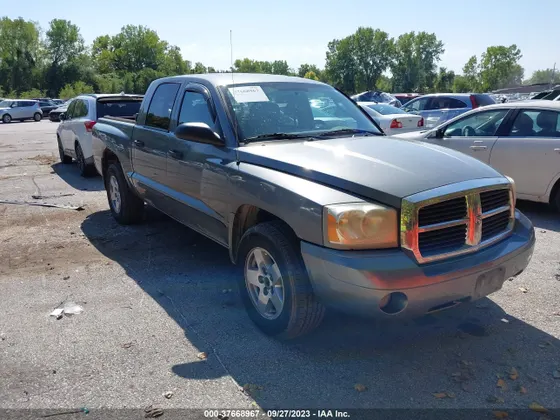 2006 Dodge Dakota SLT