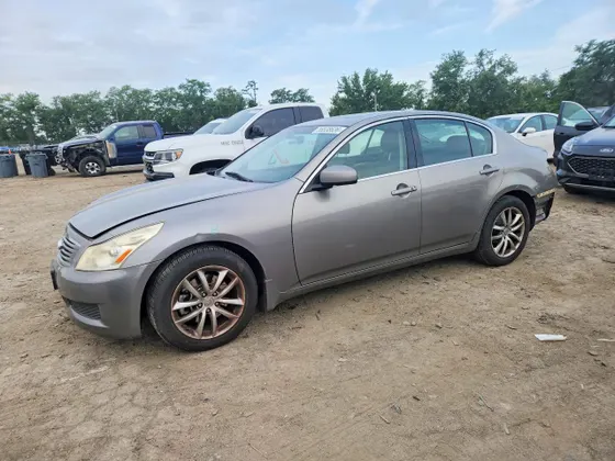 2008 INFINITI G35 Sedan x