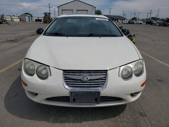 2001 Chrysler 300M