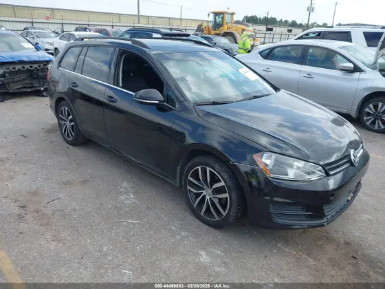 2016 Volkswagen Golf SportWagen TSI S