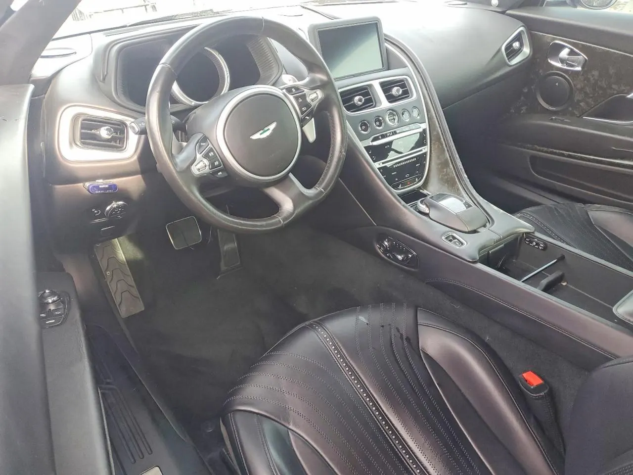 2017 Aston Martin DB11