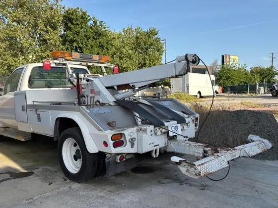 1999 Ford F-550 SUPER DUTY