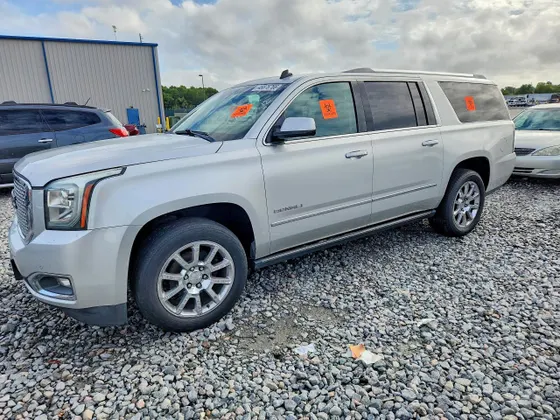 2015 GMC Yukon XL Denali
