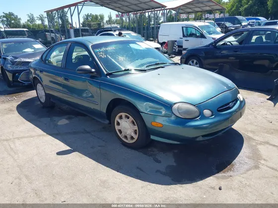 1996 Ford Taurus GL