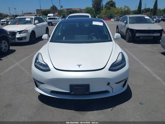 2019 Tesla Model 3 Mid Range
