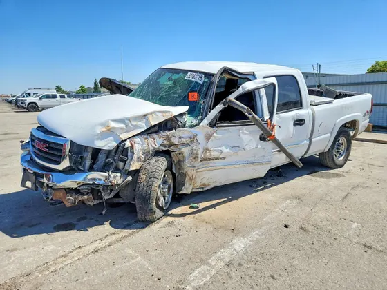2004 GMC Sierra 2500HD SLE