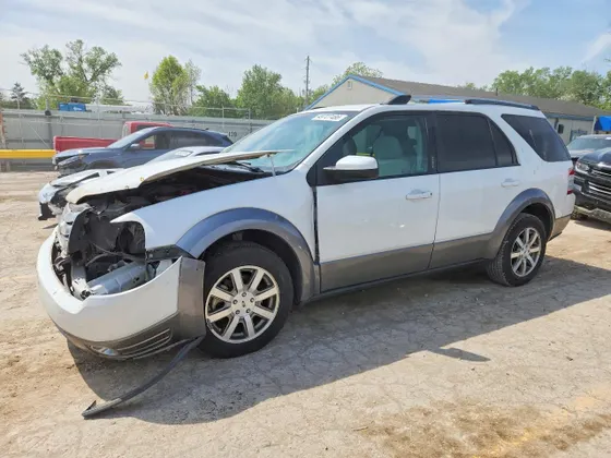 2008 Ford Taurus X SEL