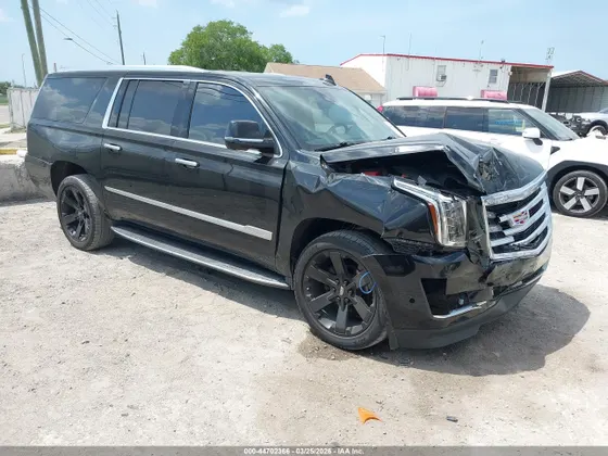 2020 Cadillac Escalade ESV Luxury