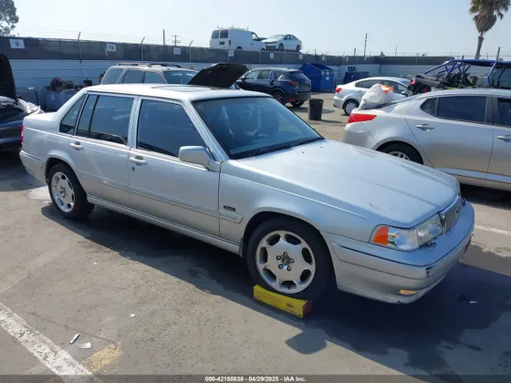 1998 Volvo S90