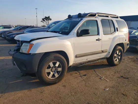 2011 Nissan Xterra S