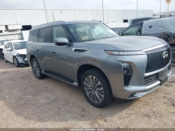 2025 INFINITI QX80 SENSORY