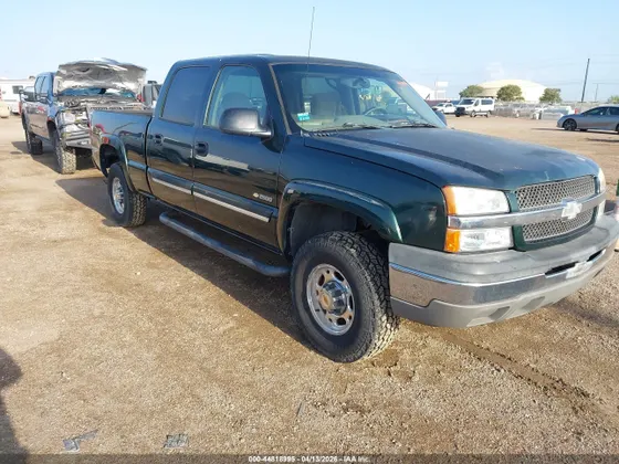2004 Chevrolet Silverado 2500 Crew Cab LS