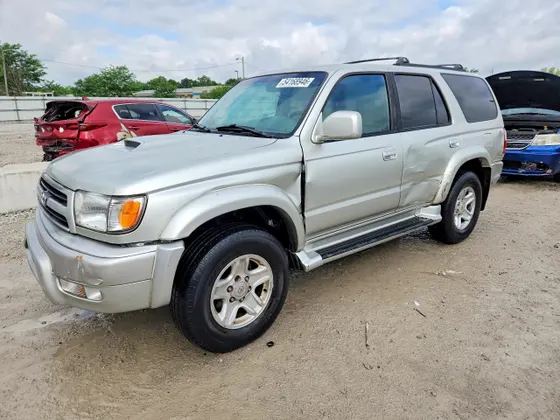2000 Toyota 4Runner SR5