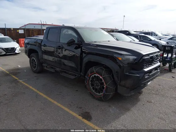2025 Toyota Tacoma 4WD Trailhunter Hybrid