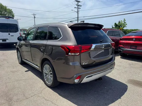 2019 Mitsubishi Outlander PHEV SEL