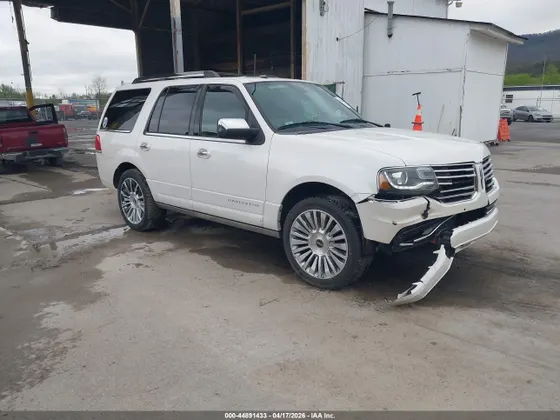 2016 Lincoln Navigator Reserve
