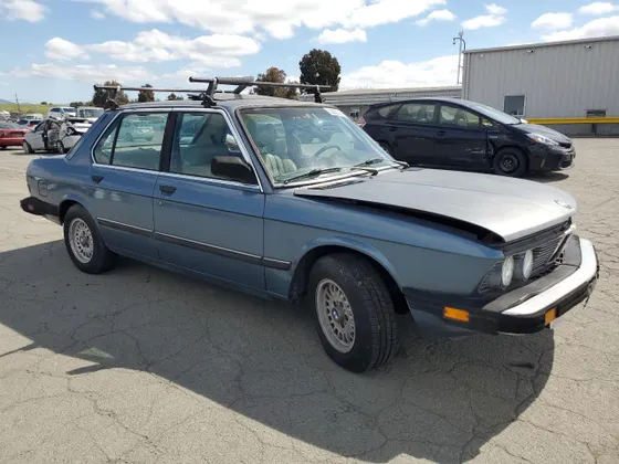 1984 BMW 528 - 533 - 633 - 733 528E