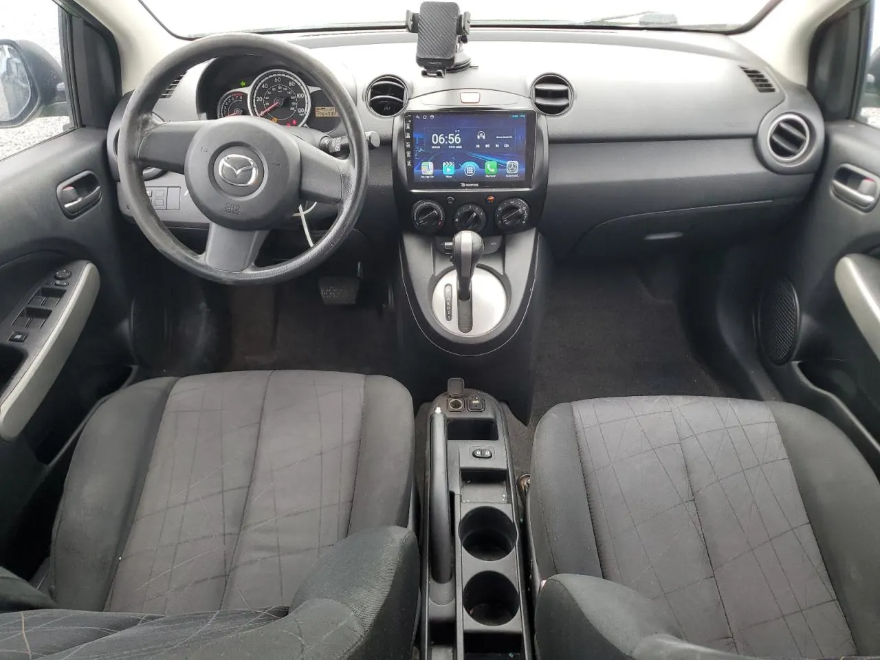 2013 Mazda Mazda2 Sport