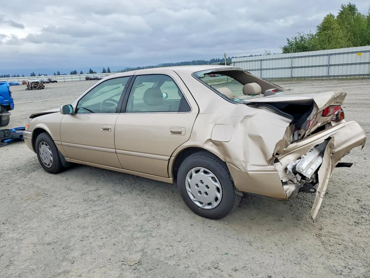1997 Toyota Camry LE