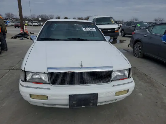 1994 Chrysler LeBaron