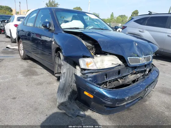 2002 INFINITI G20 Luxury