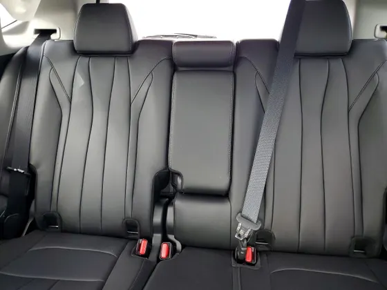 2025 Acura ADX