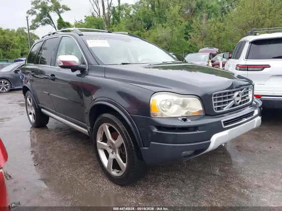 2011 Volvo XC90 I6 R-Design