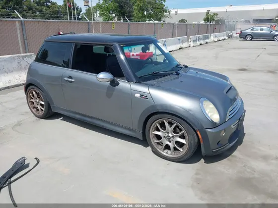 2005 MINI Cooper Hardtop S