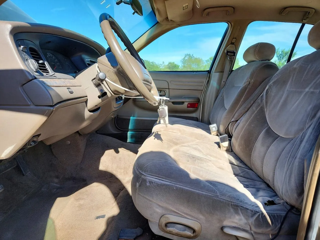 1999 Ford Crown Victoria