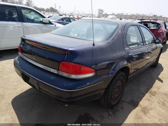 1997 Chrysler Cirrus Lxi