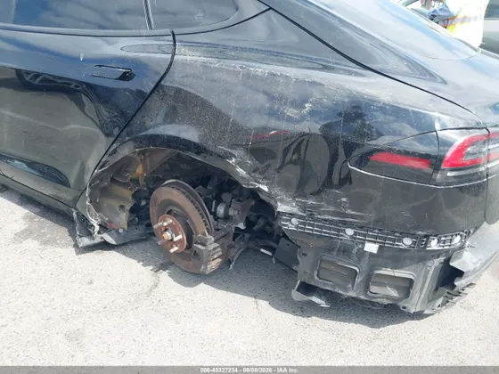 2022 Tesla Model S DUAL MOTOR ALL-WHEEL DRIVE