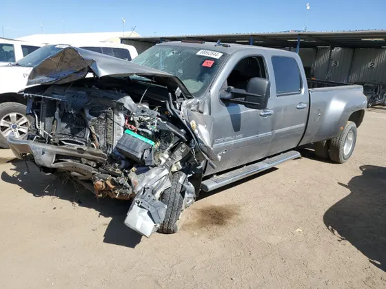 2014 GMC Sierra 3500HD Denali