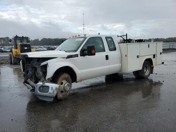2016 Ford F-350 SUPER DUTY