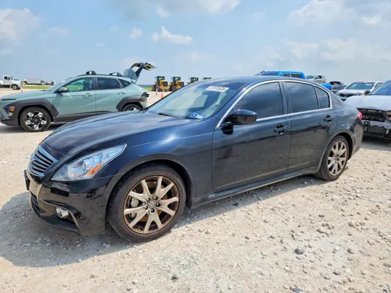 2013 INFINITI G37 Sedan Journey