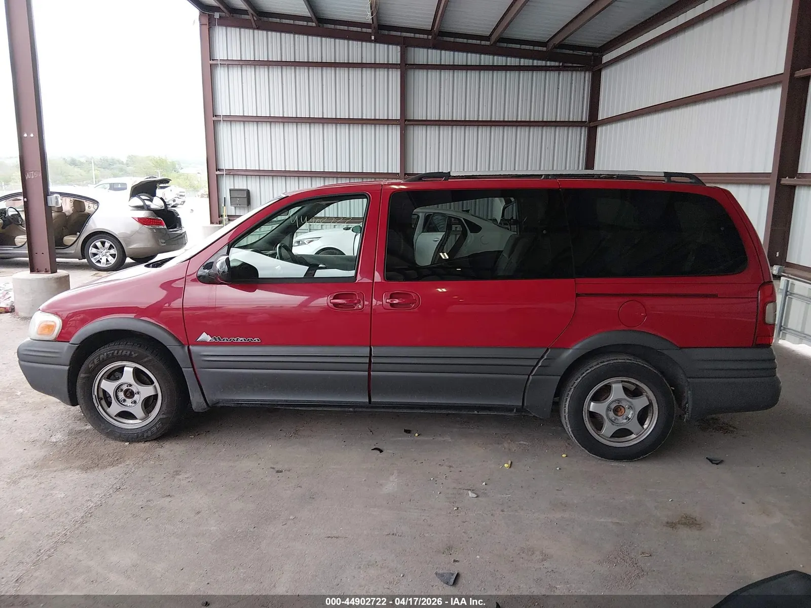 2000 Pontiac Montana M16