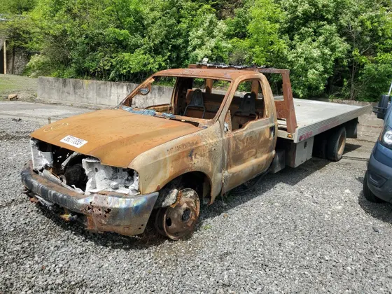 2000 Ford F-550 SUPER DUTY