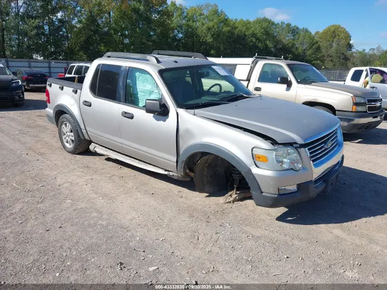 2008 Ford Explorer Sport Trac XLT