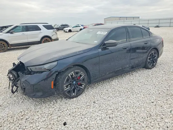 2024 BMW i5 M60