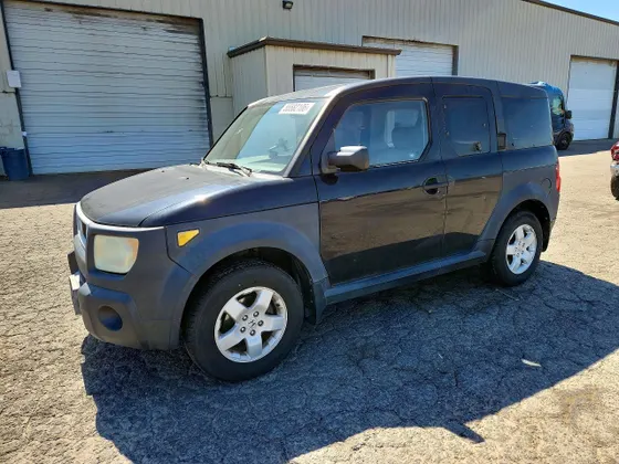 2005 Honda Element EX