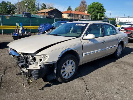 2002 Lincoln Continental