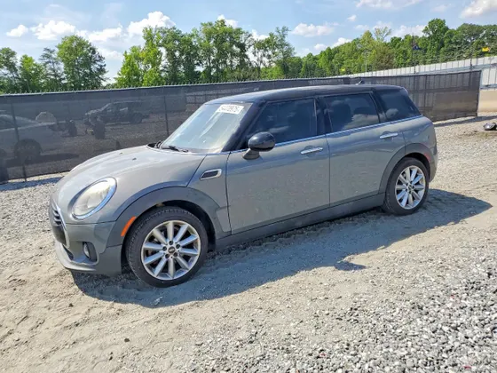 2016 MINI Cooper Clubman COOPER