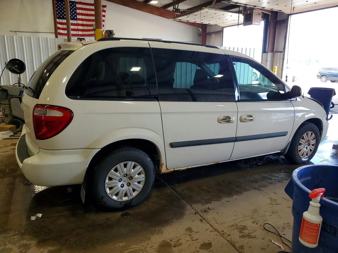 2006 Chrysler Town & Country SWB TOWN & COUNTRY