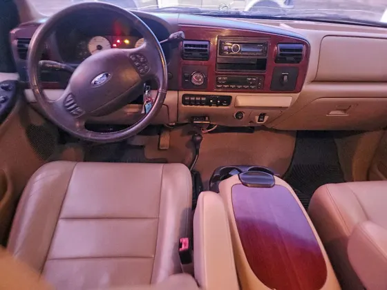 2006 Ford F-550 SUPER DUTY
