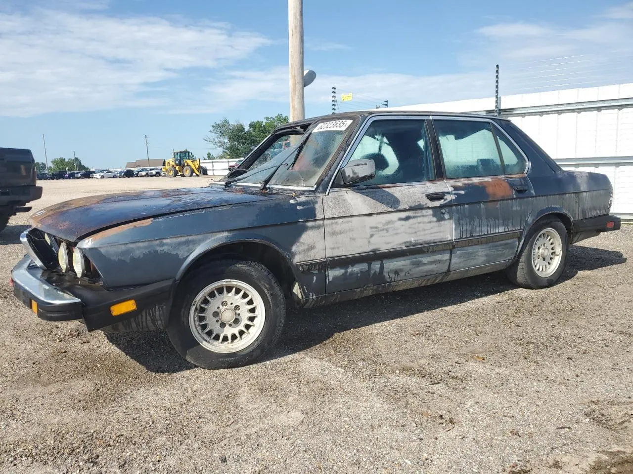 1986 BMW 528 - 533 - 633 - 733 528E