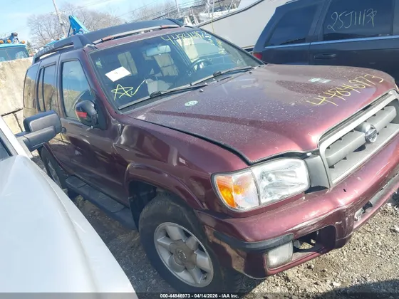 2002 Nissan Pathfinder SE