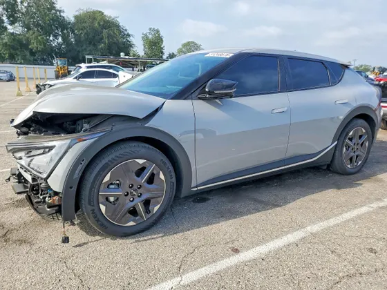 2025 Kia EV6 Light Long Range