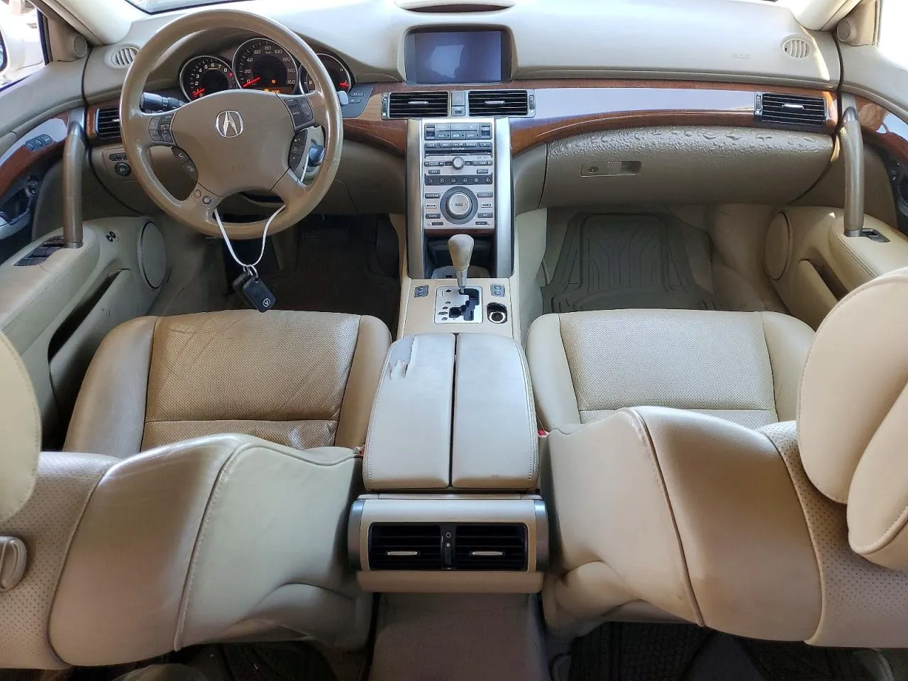 2005 Acura RL