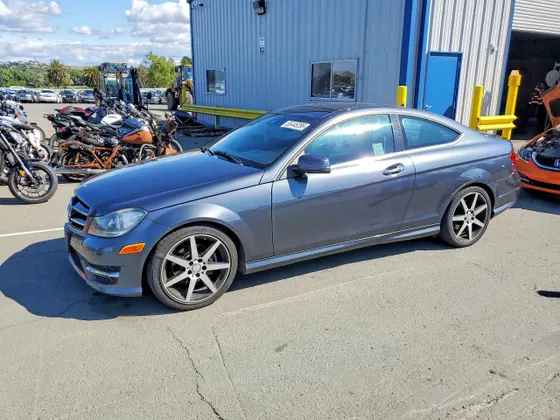 2015 Mercedes-Benz C-Class C 250